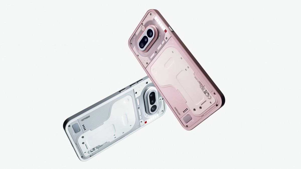 Two Nothing Phone 4a models, silver and pink.