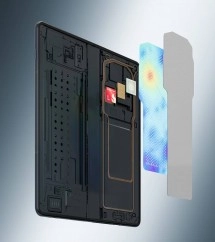 Motorola Razr Fold internal components with cooling