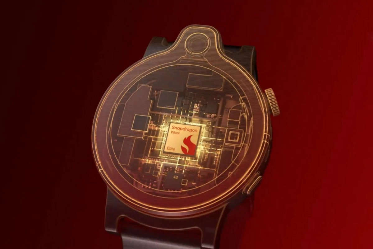 Snapdragon Wear Elite chip inside smartwatch.