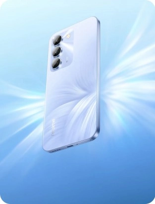 Realme C100 phone with triple camera.