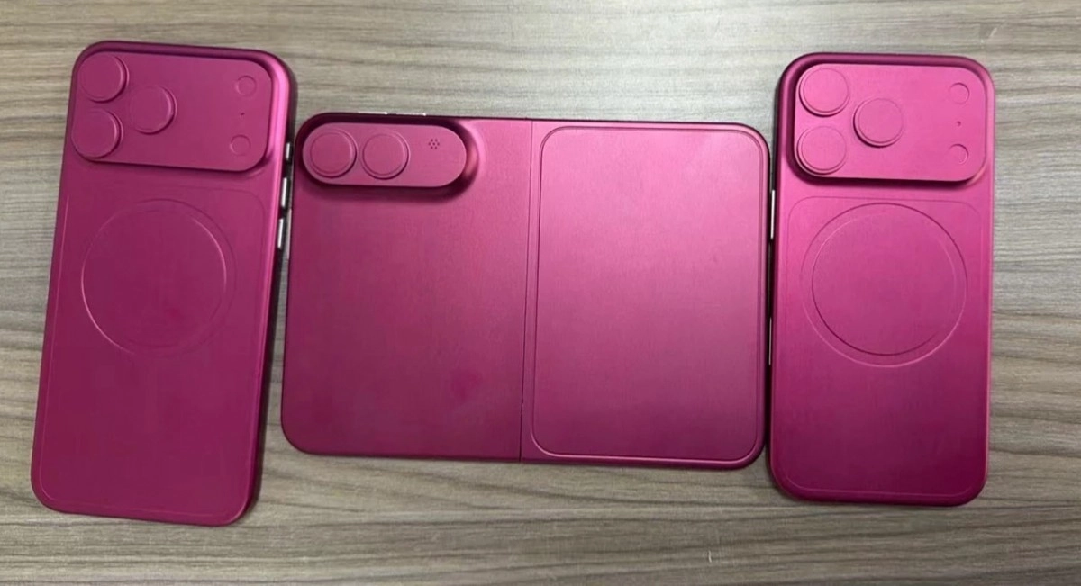 iPhone Fold and iPhones 18 Pro comparison, pink.