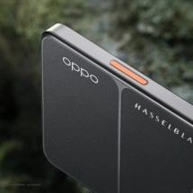 Oppo Find X9 Ultra rear with Hasselblad branding.