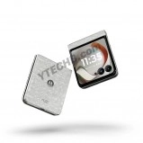 Motorola Razr 70 in Pantone Bright White.