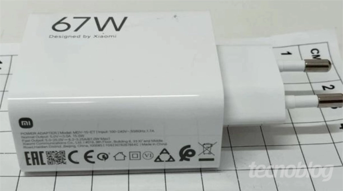 Xiaomi 17T 67W fast charger