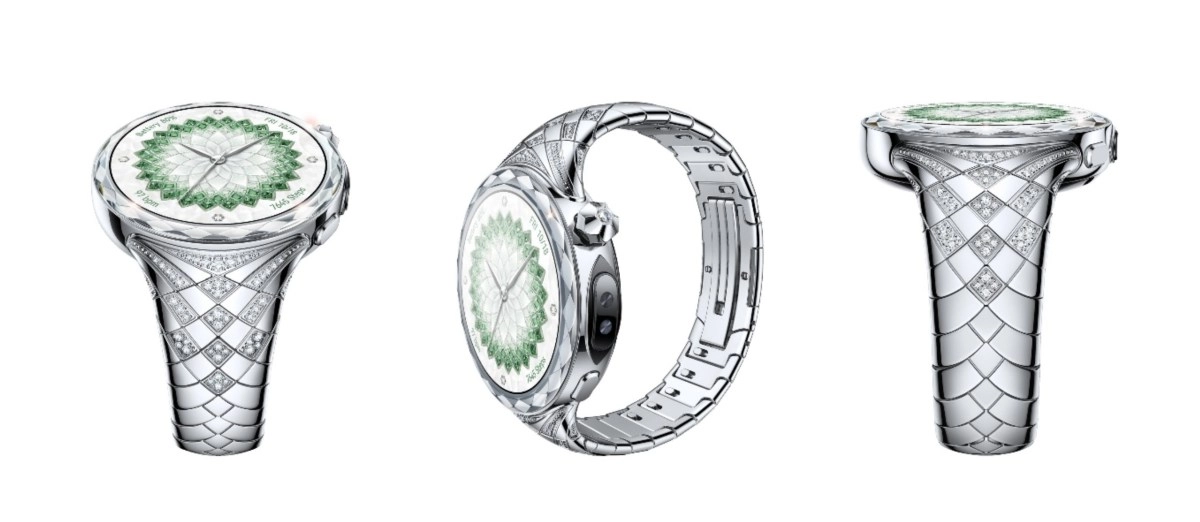 Huawei smartwatch with diamond-patterned band.