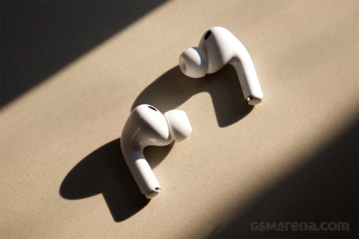 Apple AirPods with built-in camera in testing