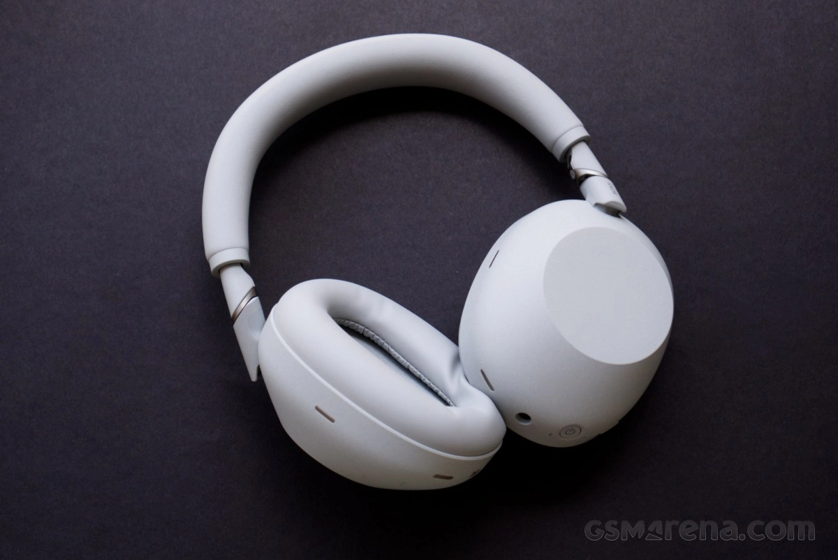 Sony WH-1000XM5 wireless noise-cancelling headphones.