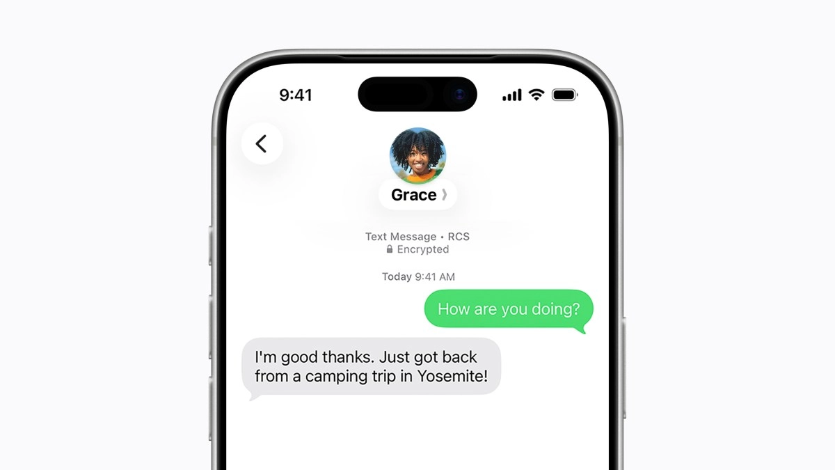 RCS encrypted text message conversation between iPhone and Android.