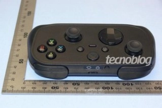 Upcoming black Xbox controller with ruler