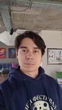 Man's selfie video from Samsung Galaxy A37 test.
