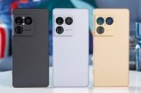 Sony Xperia 1 VIII smartphones in three colors.
