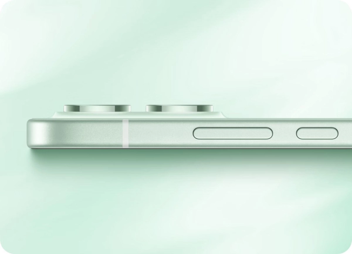 Honor 600e side profile with camera bump