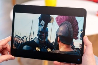 Oppo Pad 5 Matte Display playing movie