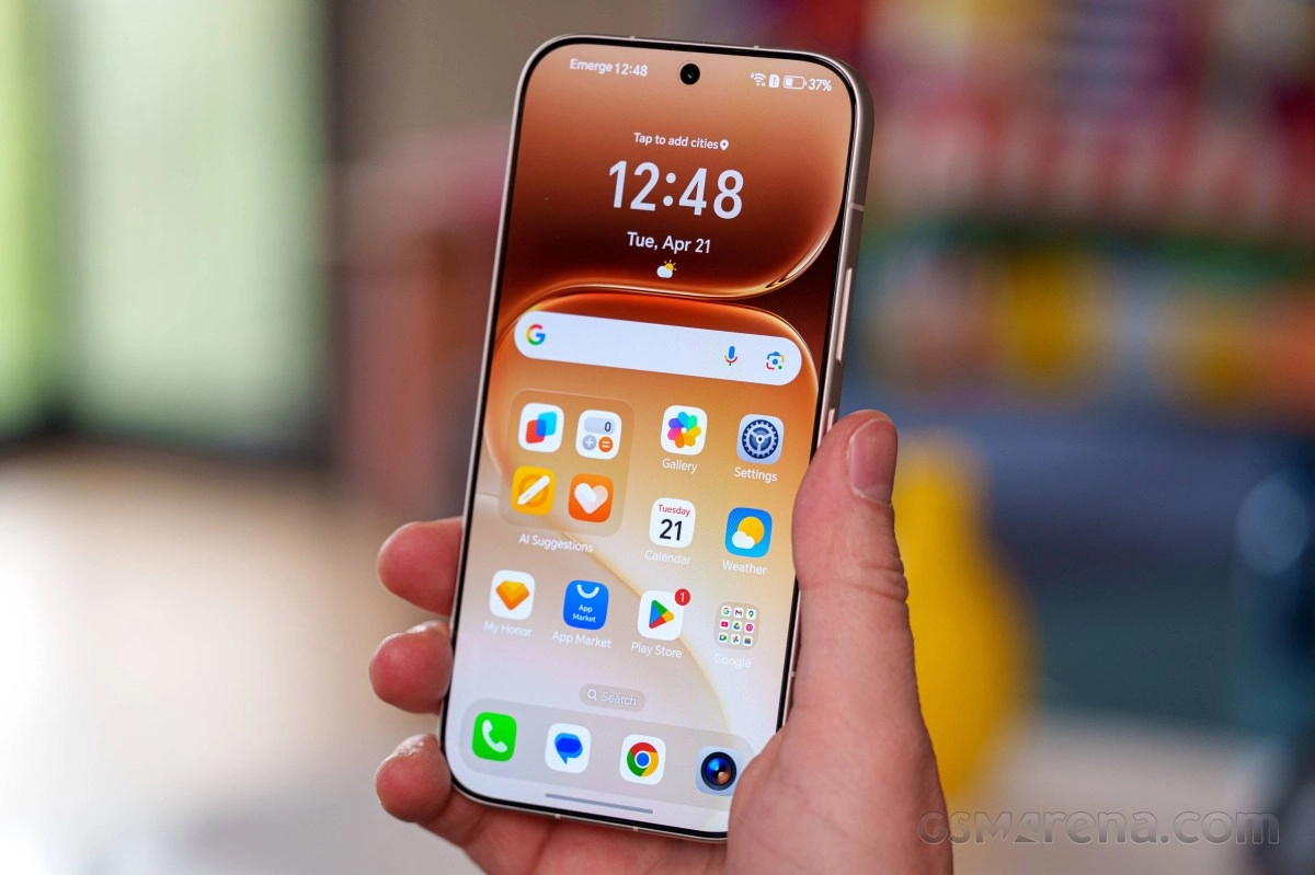 Honor MagicOS phone with Virtual Permissions feature