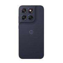 Back of Moto G Max smartphone with quad camera.