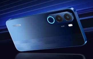 Realme P4x 4G phone rear camera module.