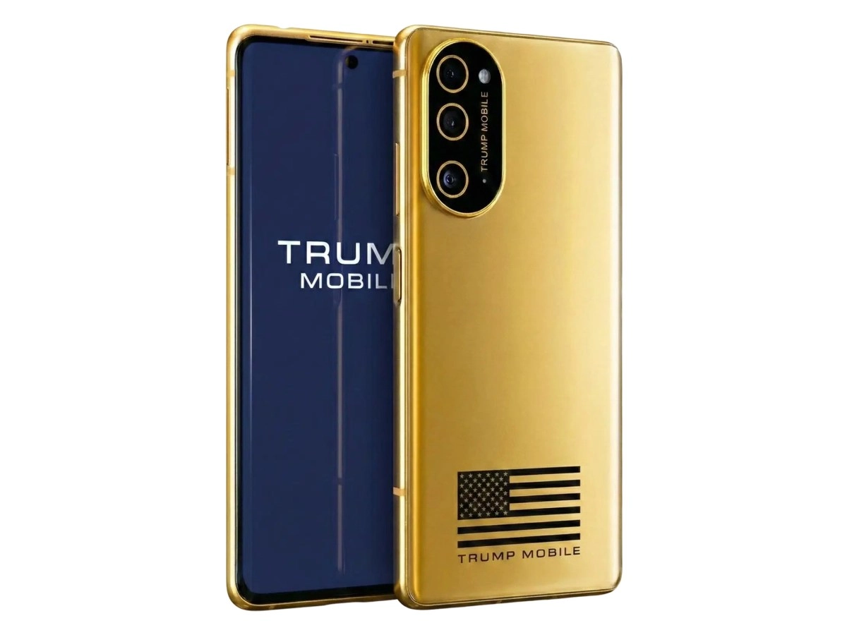 Gold Trump Mobile T1 phone with American flag.
