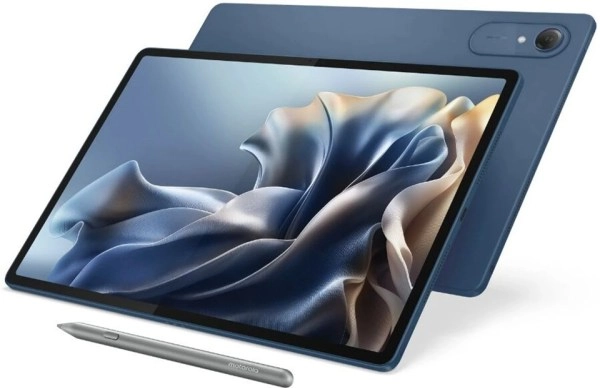 Motorola Moto Pad 70 Pro tablet with stylus.