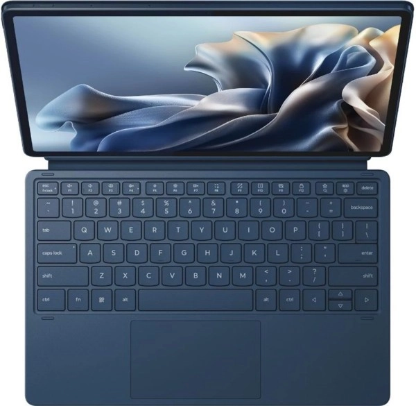 Motorola Moto Pad 70 Pro with keyboard