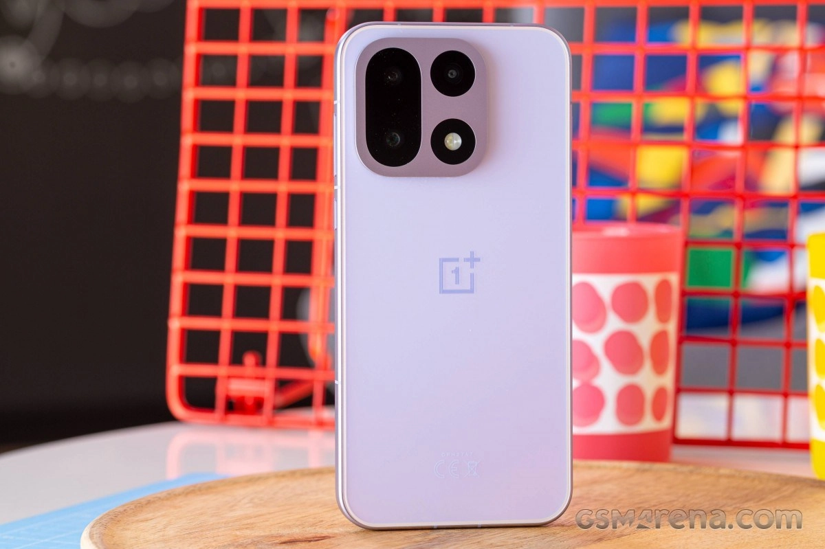 Purple OnePlus phone back with camera