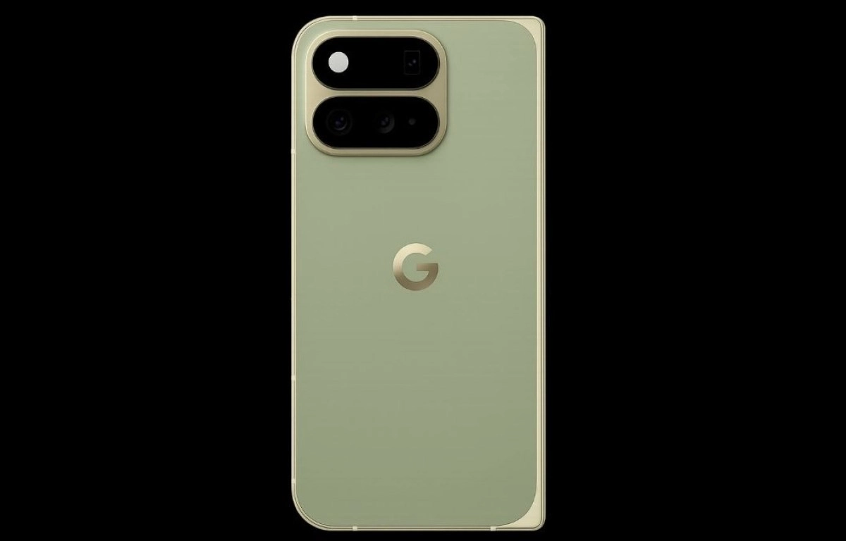 Google Pixel 11 Pro Fold in Pine shade.