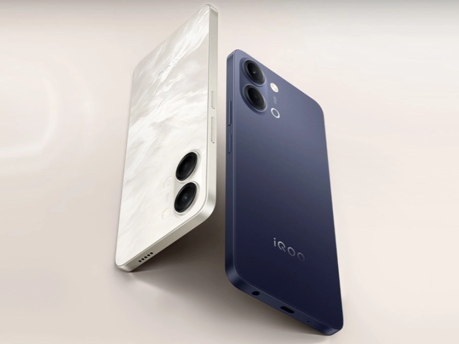 iQOO Z11 Lite in white and navy blue.