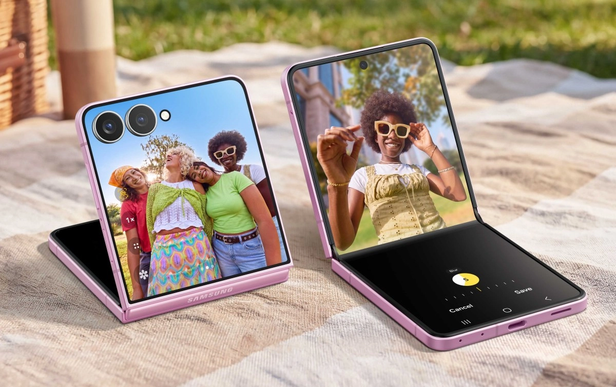 Pink Samsung Galaxy Z Flip8 phones showing camera features.