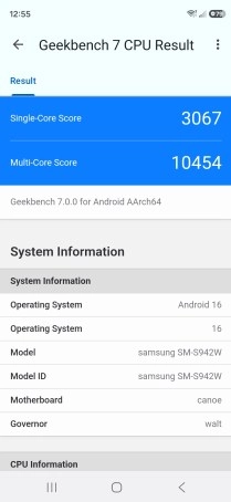 Geekbench 7 multi-core and single-core benchmark results.