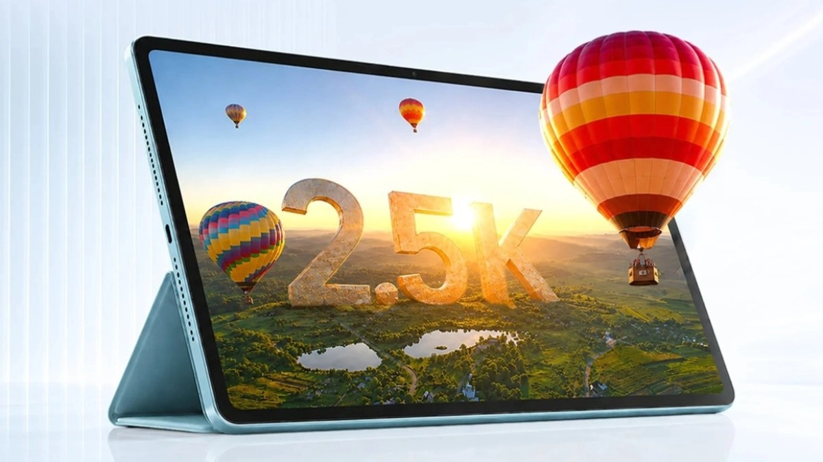 2.5K display, hot air balloons.