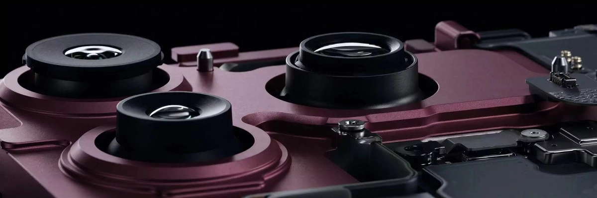 iPhone Ultra triple camera module design