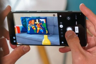 Sony Xperia 1 VIII camera app capturing colorful pillows.
