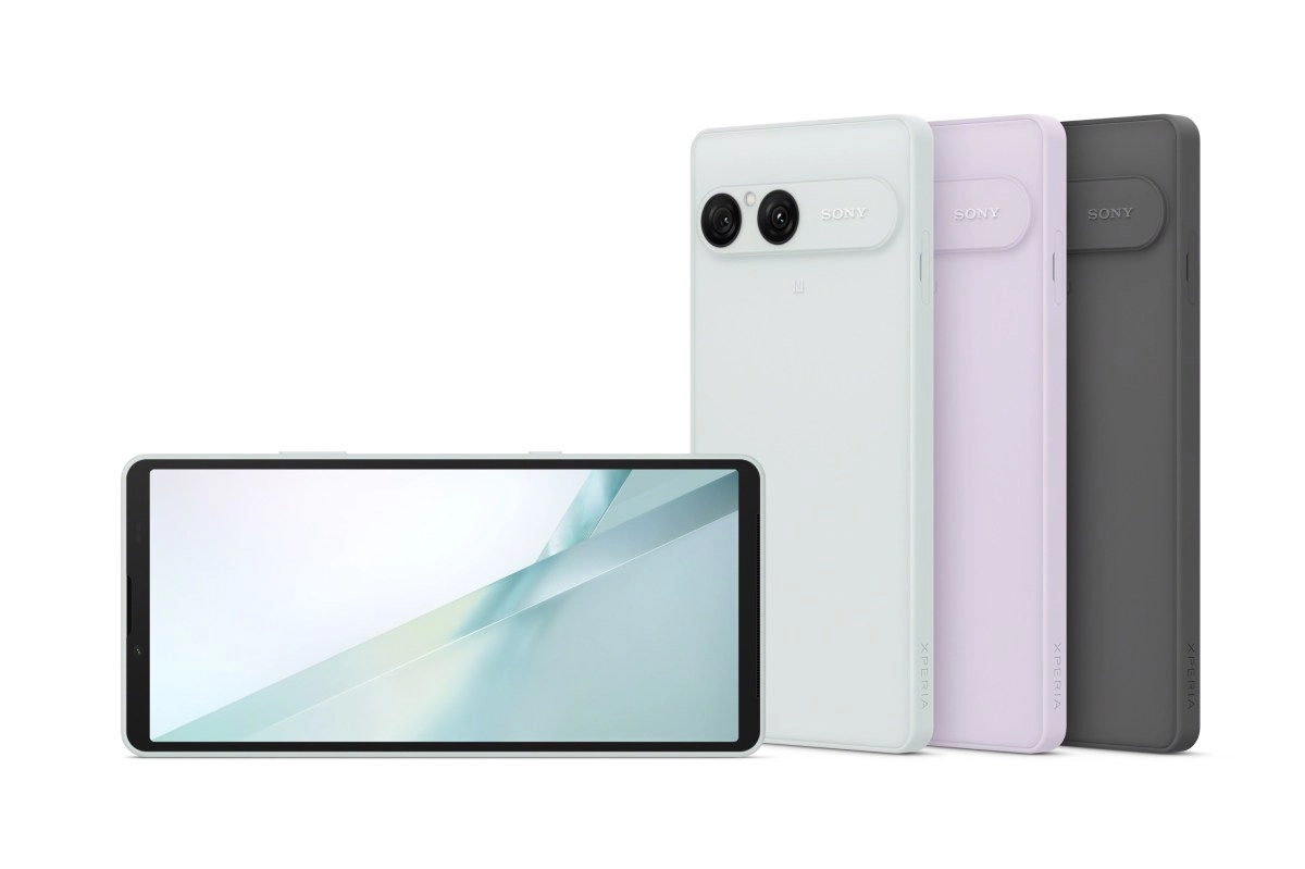 Sony Xperia 10 VIII phones in three colors.