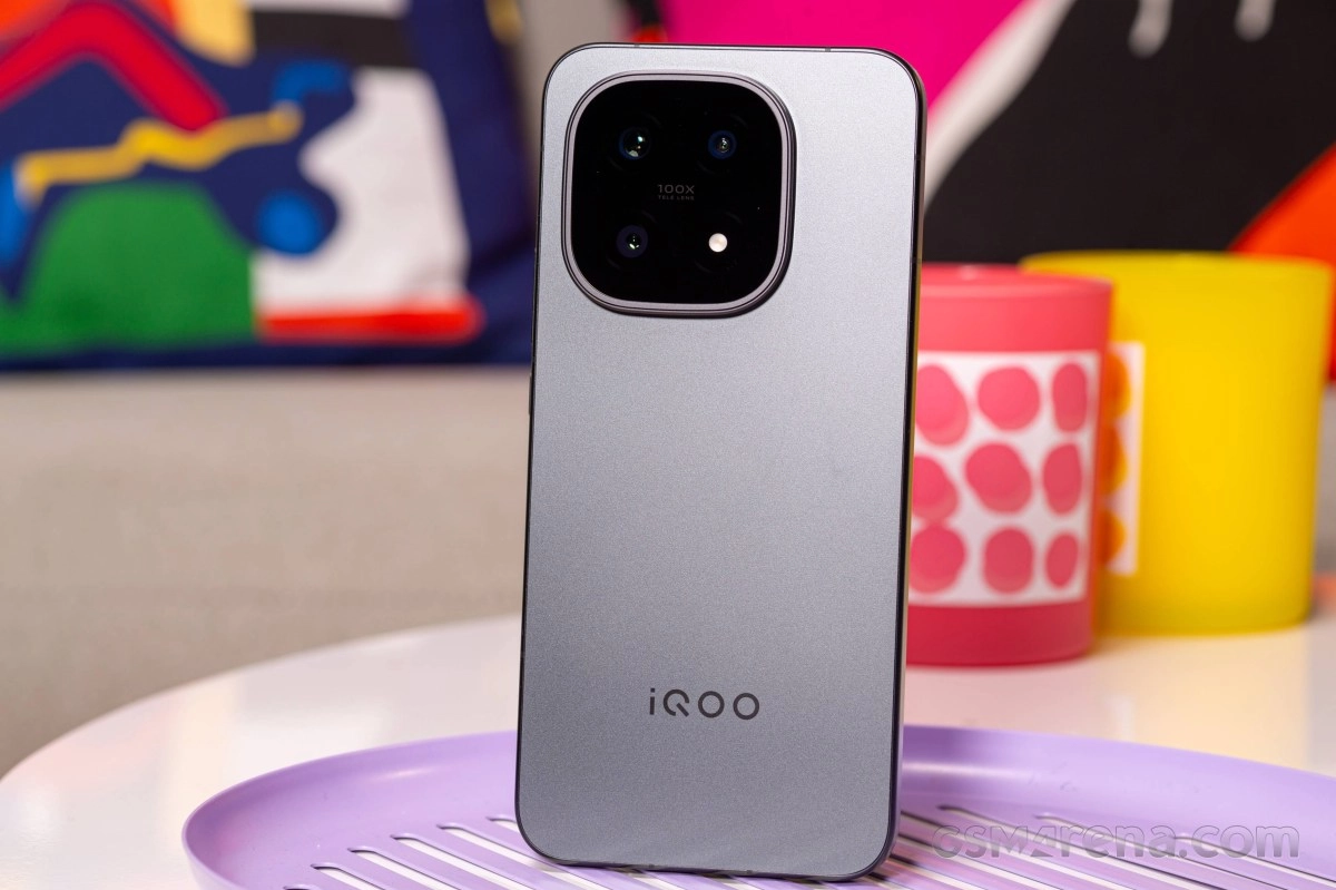 iQOO 16 phone with 100x zoom camera
