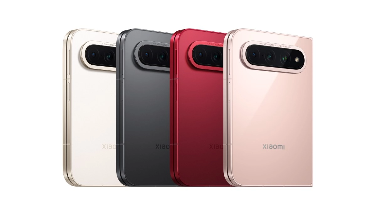 Xiaomi 18 Fold cherry red and other colors.