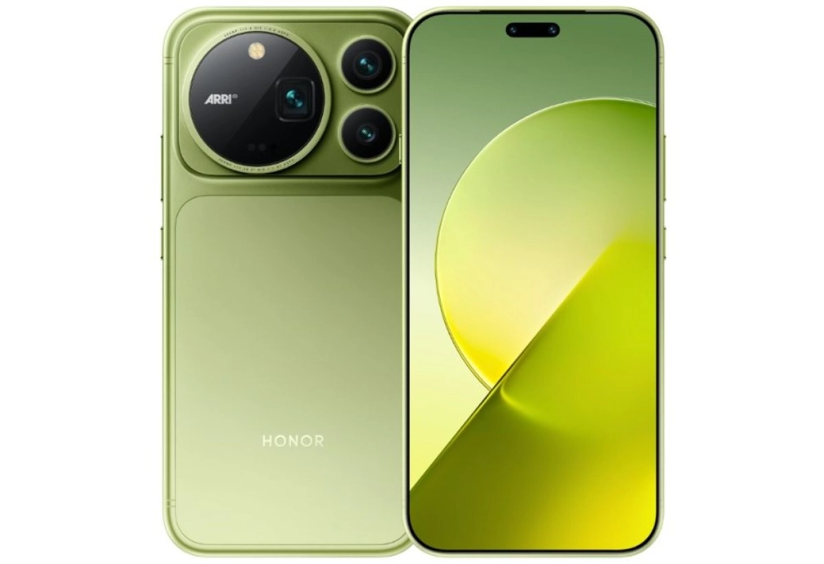 Honor Magic9 phone in lime green color