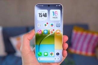 Tecno Camon concept phone with slim bezel-less display.