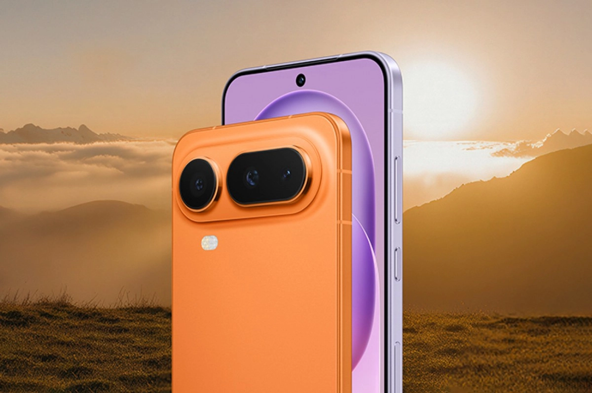 Honor Magic8 Pro Air phones orange and purple