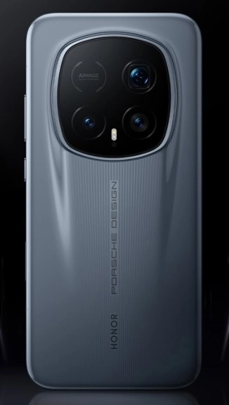 Honor Magic8 RSR Porsche Design phone back camera.