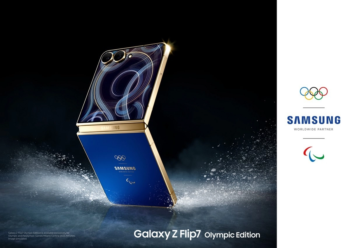 Samsung Galaxy Z Flip7 Olympic Edition phone.