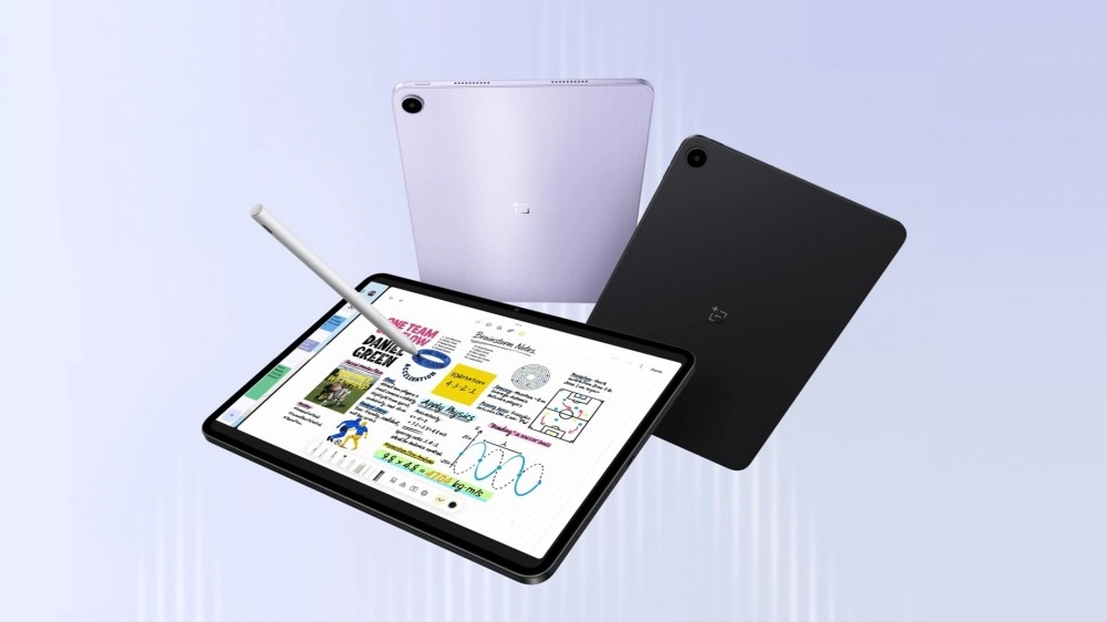 OnePlus Pad Go 2 tablets, stylus, black and lavender.