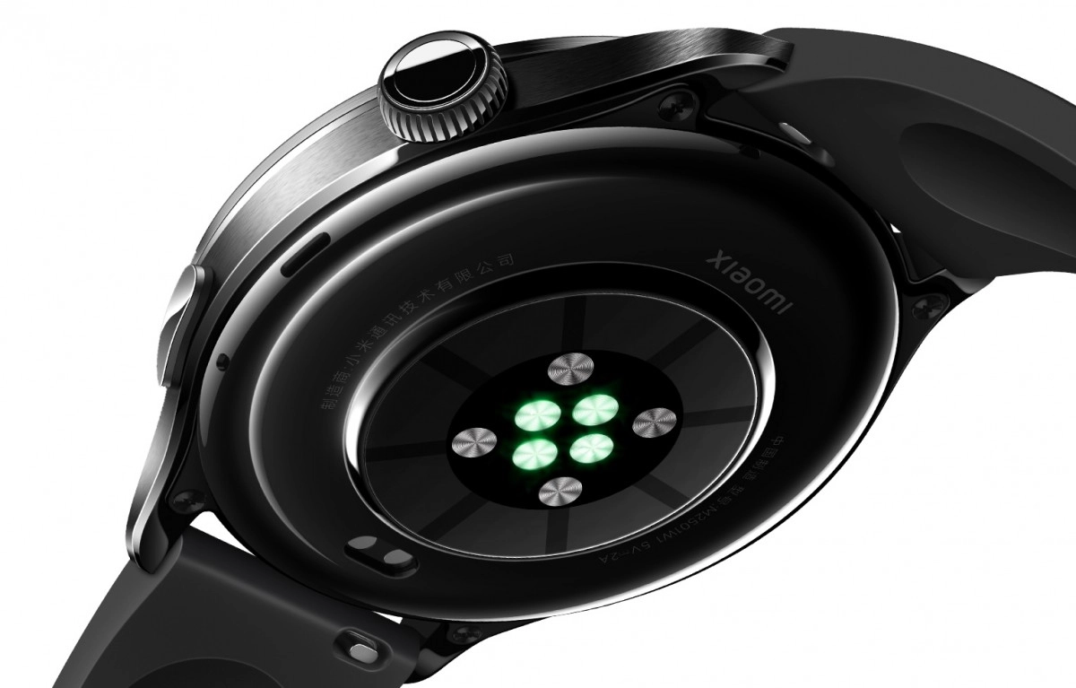 Xiaomi Watch 5 back with heart rate sensors.